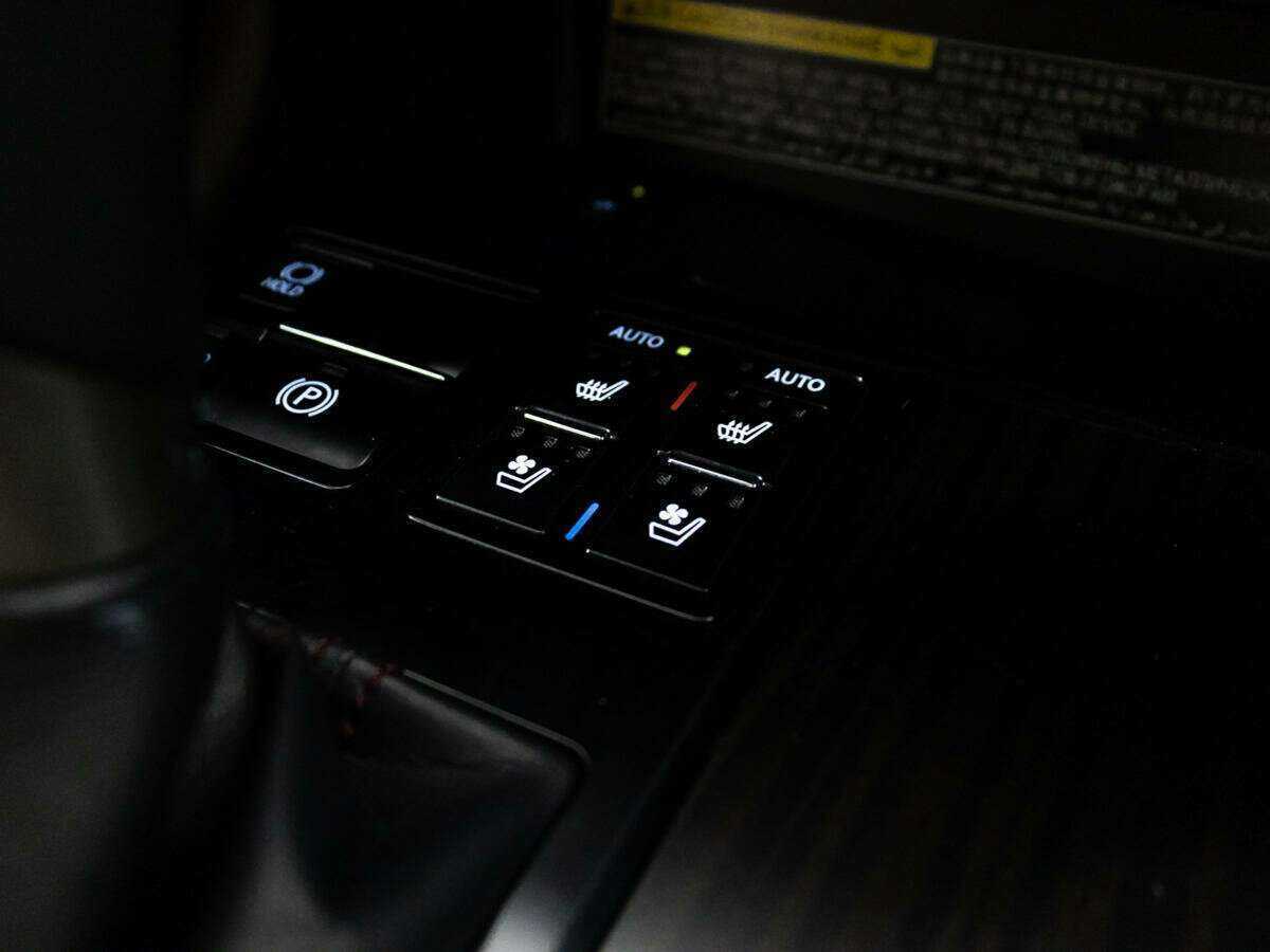 Купить Lexus RX 350, 2016, 141 223 км, фото №21