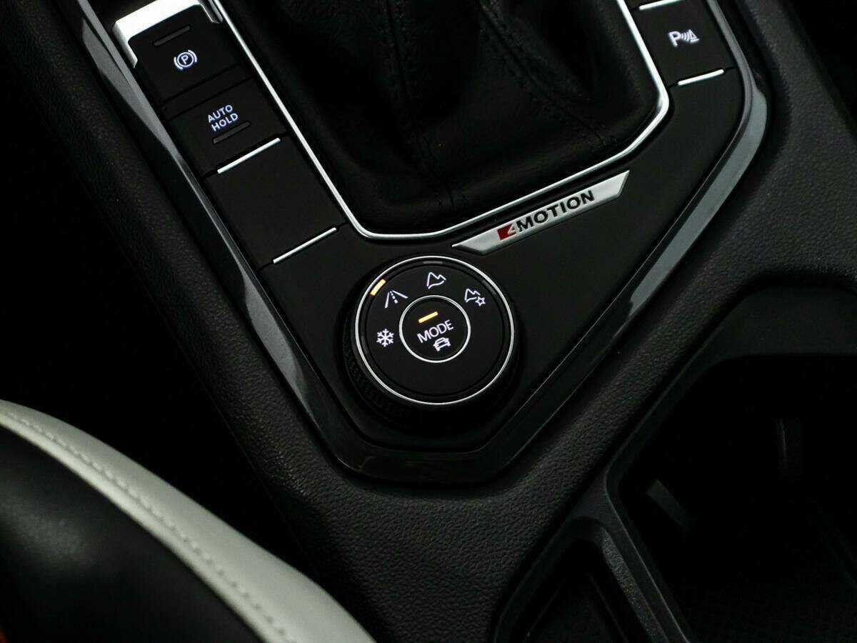 Купить Volkswagen Tiguan, 2022, 31 100 км, фото №16