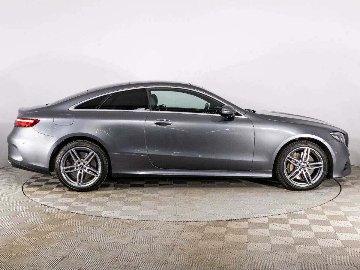 Купить Mercedes-Benz E-Класс 400, 2017, 95 962 км, фото №4