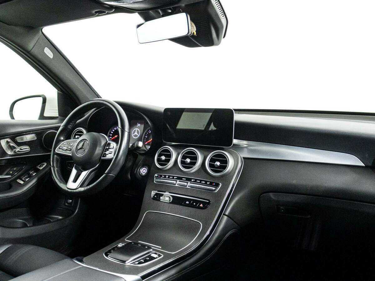 Купить Mercedes-Benz GLC 300 d, 2021, 61 093 км, фото №9