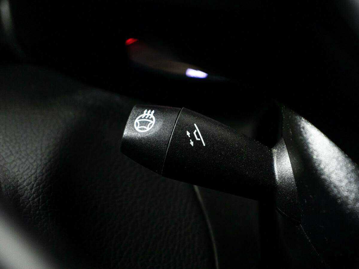 Купить Mercedes-Benz GLC 300 d, 2021, 61 093 км, фото №19