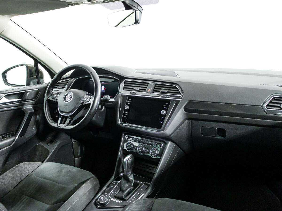 Купить Volkswagen Tiguan, 2018, 96 840 км, фото №9