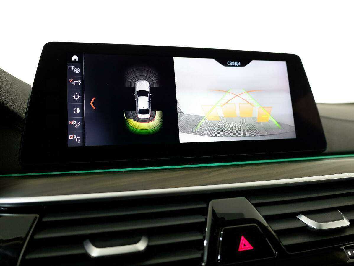 Купить BMW 5 серии 530i xDrive, 2018, 101 528 км, фото №12