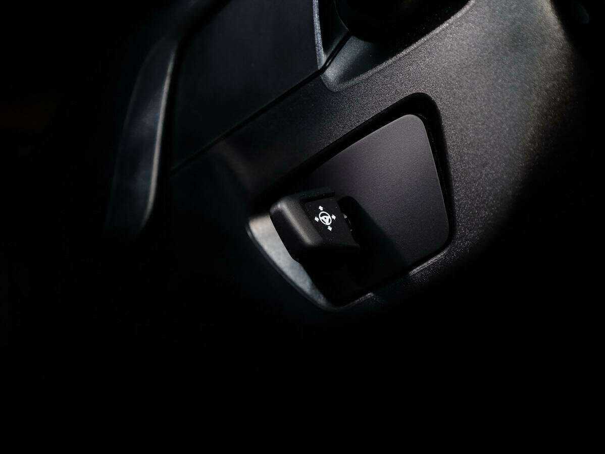 Купить BMW 5 серии 530i xDrive, 2018, 101 528 км, фото №19