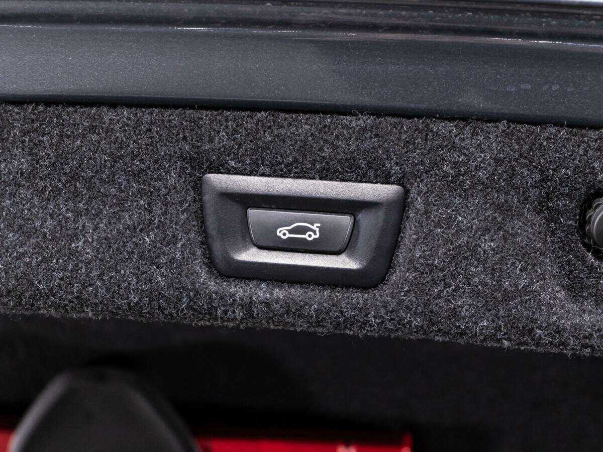 Купить BMW 5 серии 520d xDrive, 2019, 73 453 км, фото №16