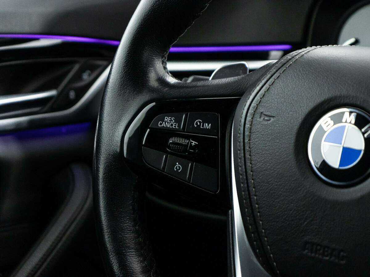 Купить BMW 5 серии 520d xDrive, 2019, 73 453 км, фото №24