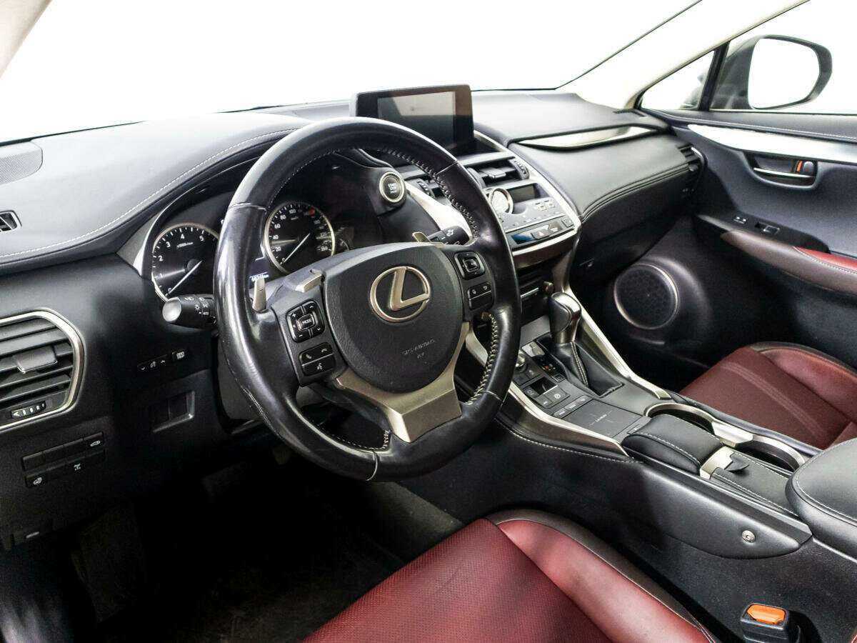Купить Lexus NX 300, 2017, 68 244 км, фото №11