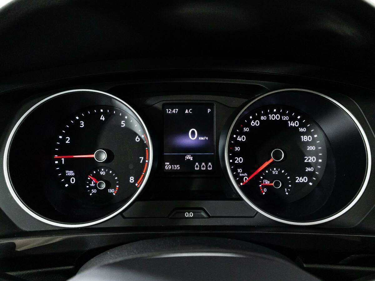 Купить Volkswagen Tiguan, 2021, 69 113 км, фото №12