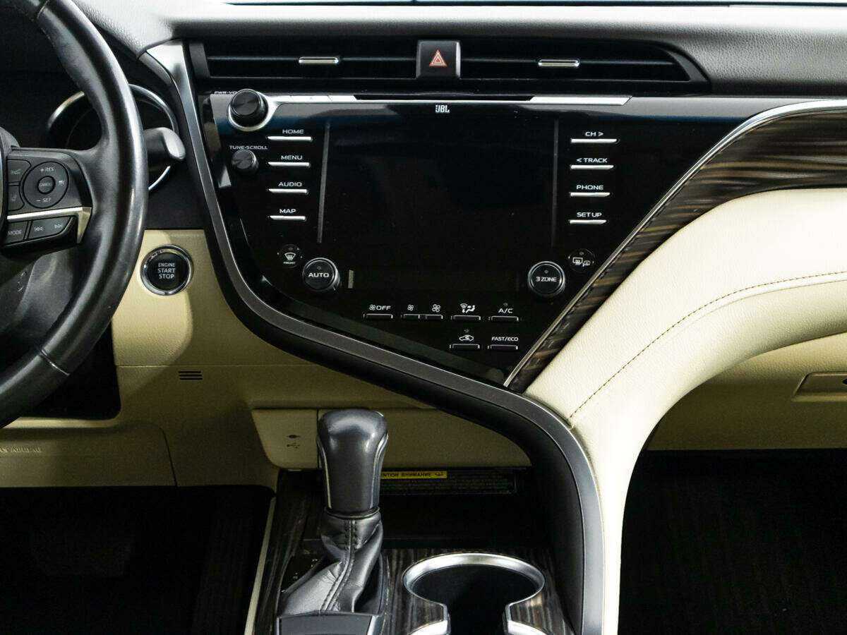 Купить Toyota Camry, 2018, 80 400 км, фото №14
