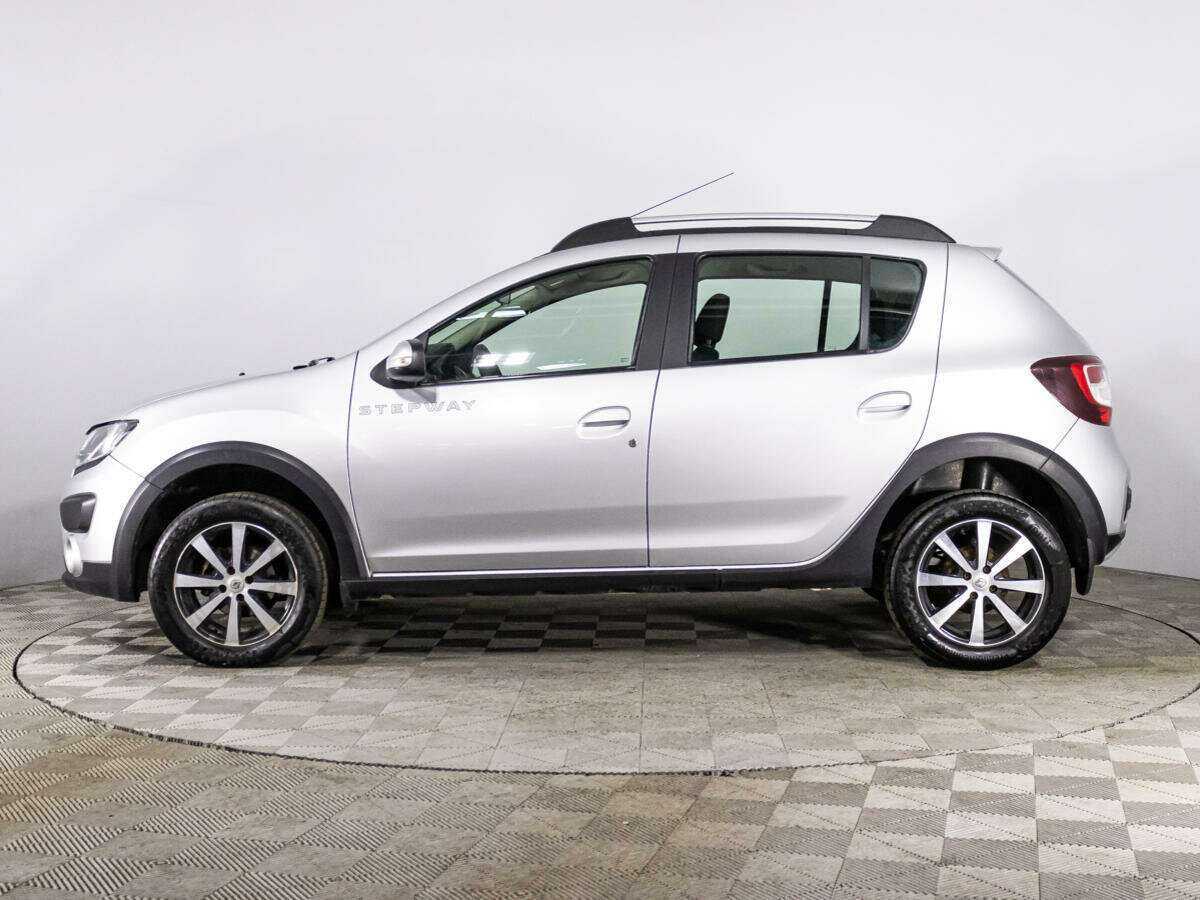 Купить Renault Sandero Stepway, 2015, 81 937 км, фото №8