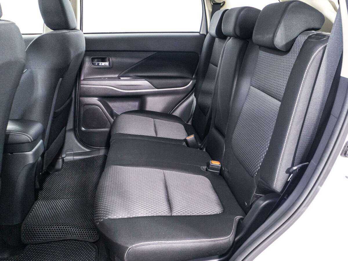Купить Mitsubishi Outlander, 2022, 17 063 км, фото №10