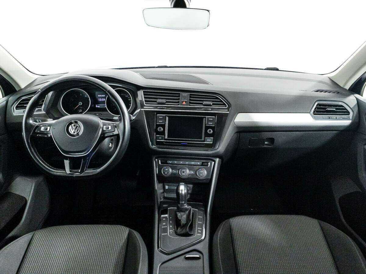 Купить Volkswagen Tiguan, 2017, 63 174 км, фото №13