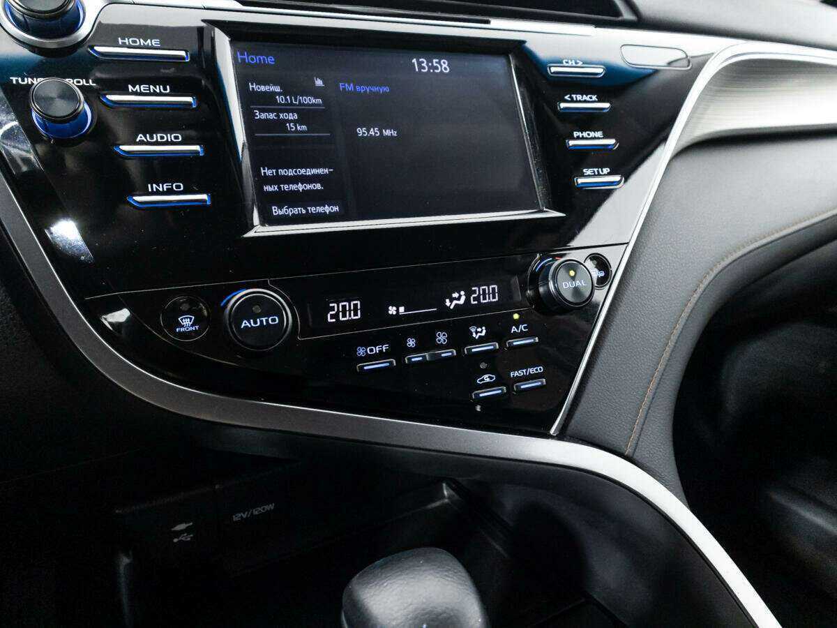 Купить Toyota Camry, 2019, 39 201 км, фото №17