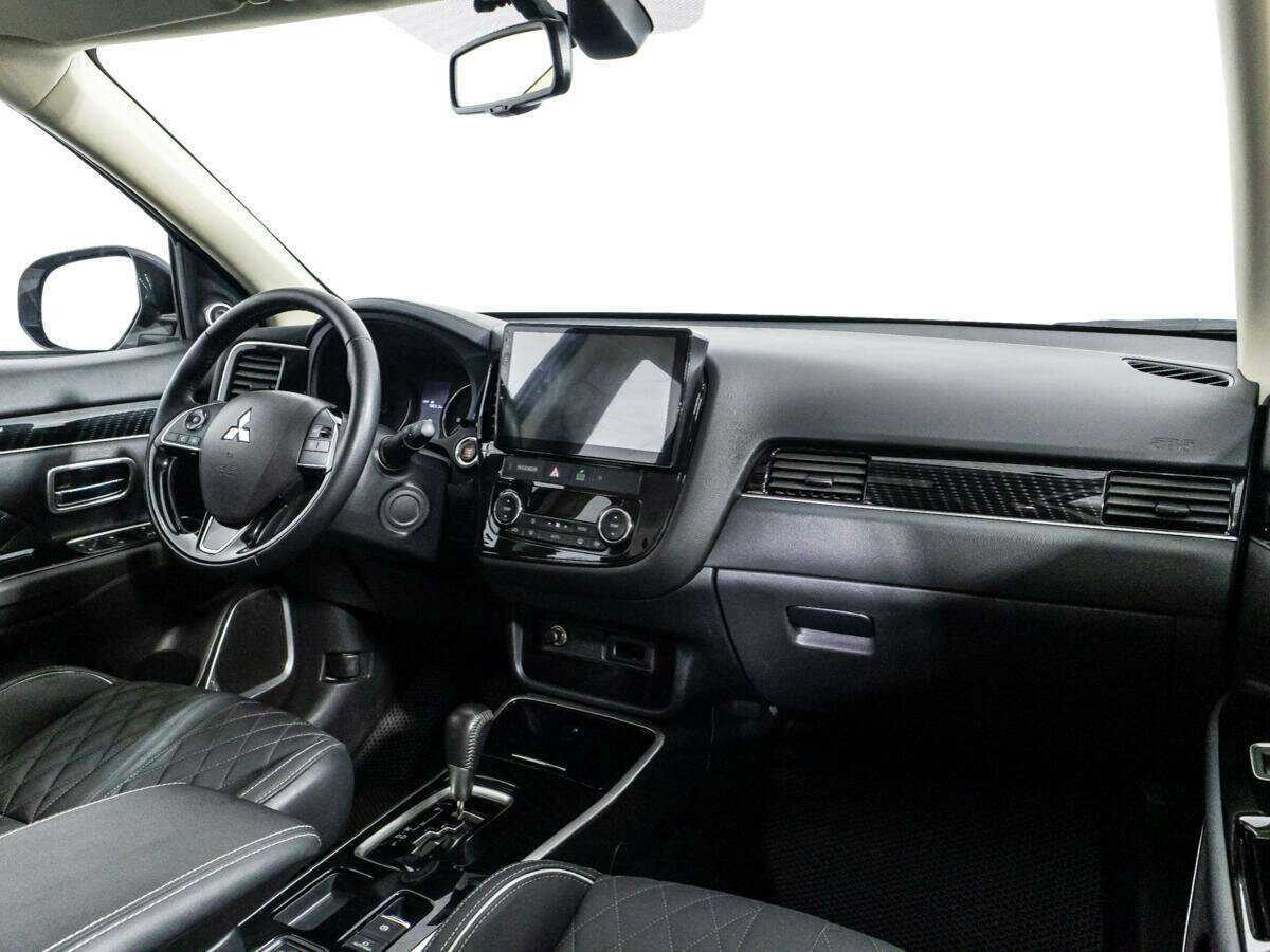Купить Mitsubishi Outlander, 2022, 35 240 км, фото №8