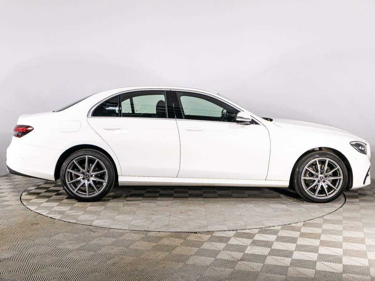 Купить Mercedes-Benz E-Класс 200, 2021, 48 926 км, фото №4