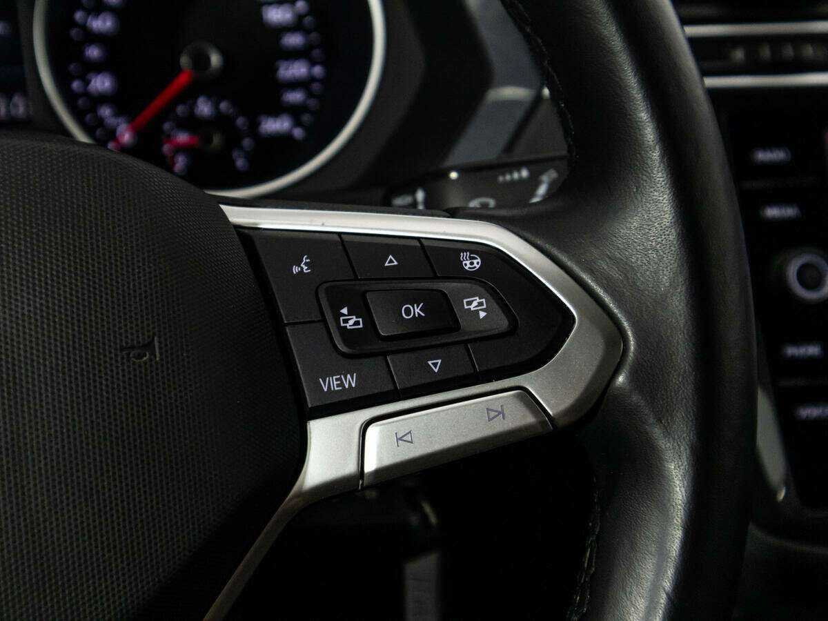 Купить Volkswagen Tiguan, 2021, 57 780 км, фото №16
