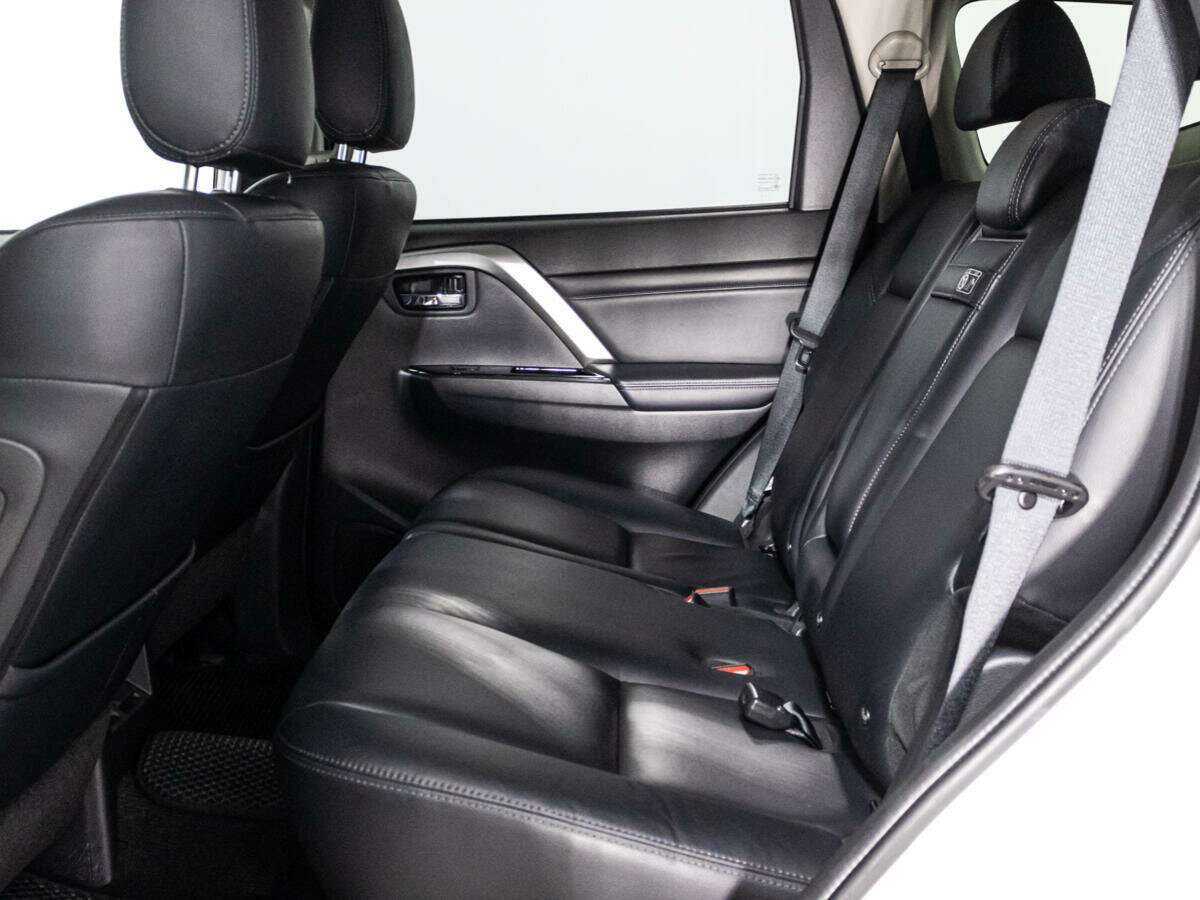 Купить Mitsubishi Pajero Sport, 2022, 50 489 км, фото №10