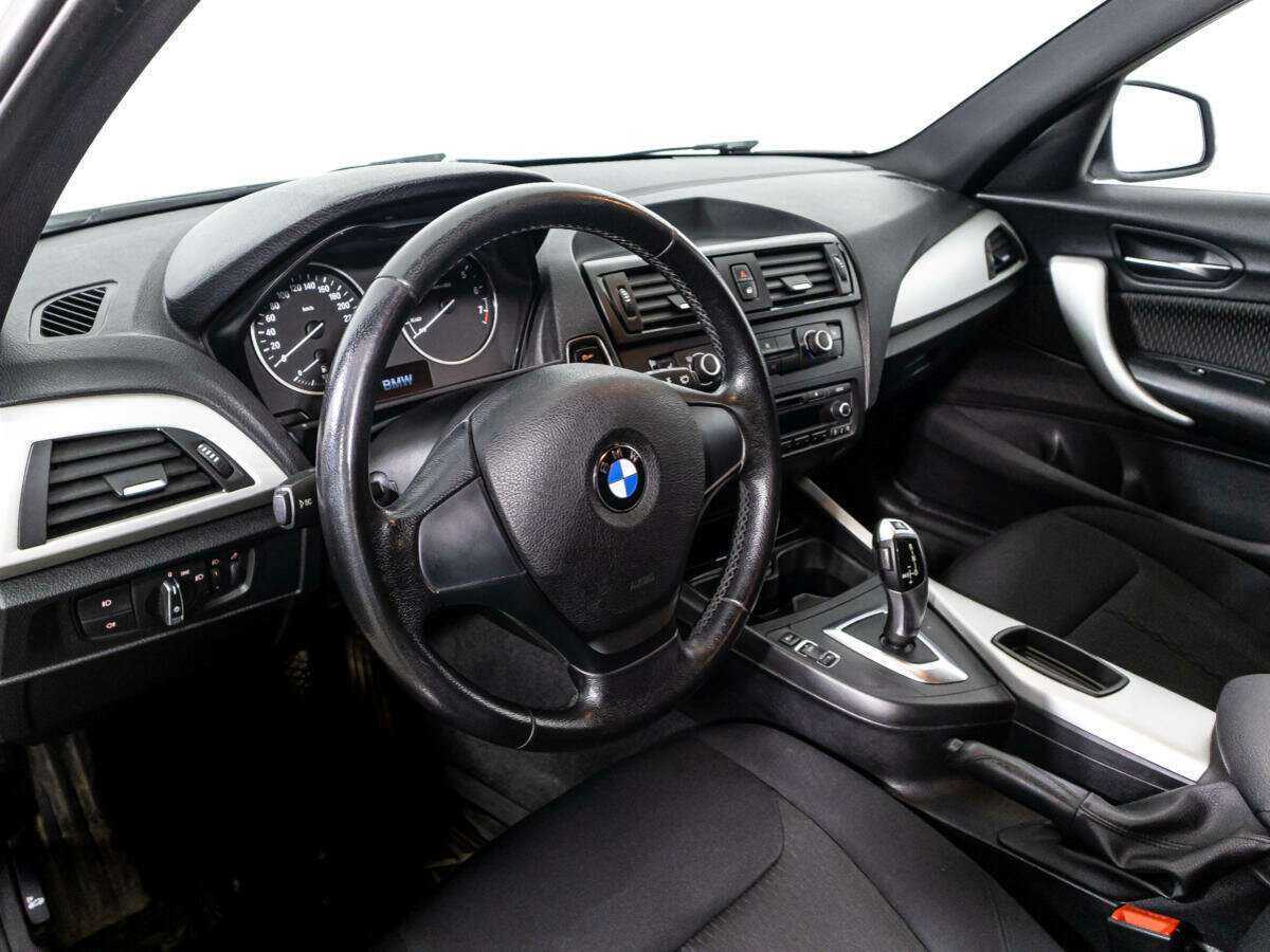 Купить BMW 1 серии 116i, 2012, 239 838 км, фото №10