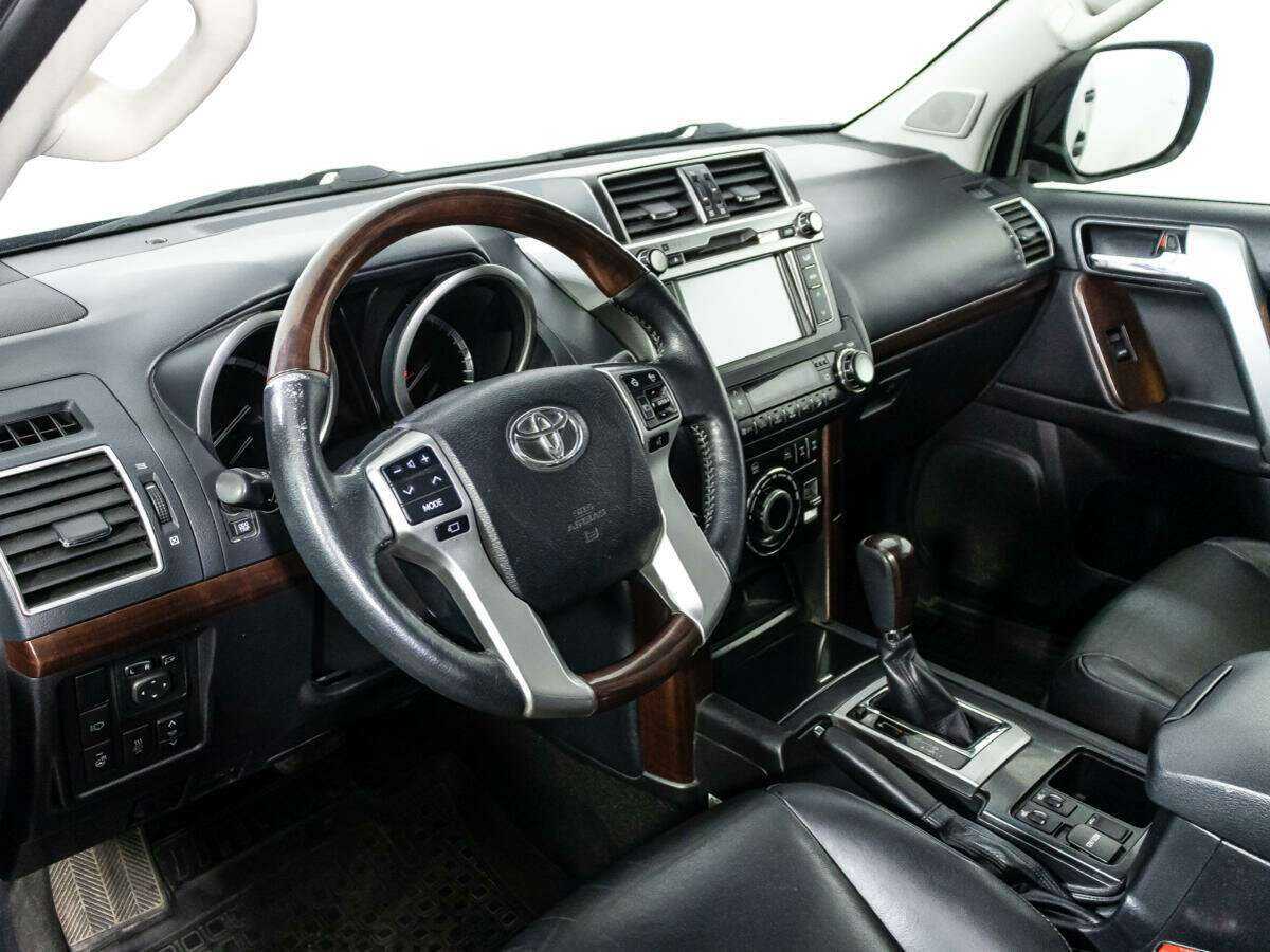 Купить Toyota Land Cruiser Prado, 2016, 136 397 км, фото №11