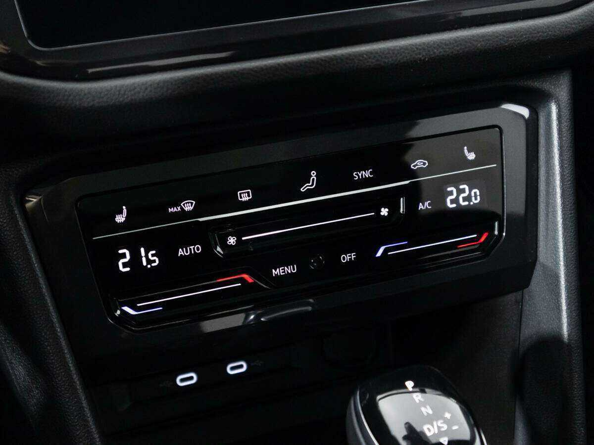 Купить Volkswagen Tiguan L, 2022, 16 851 км, фото №19