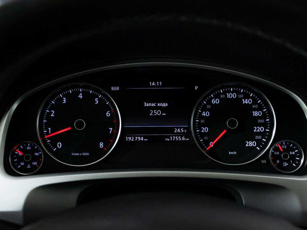 Купить Volkswagen Touareg, 2015, 192 733 км, фото №10