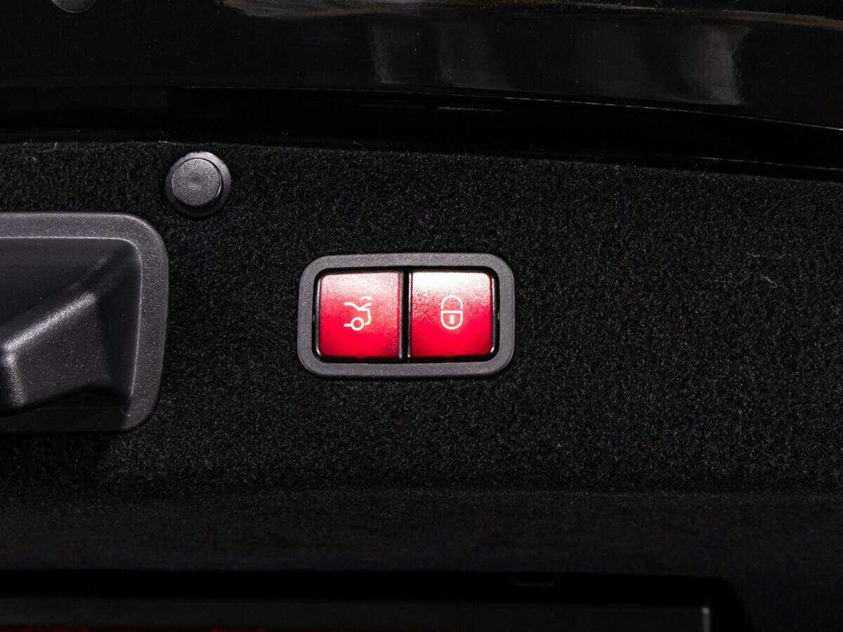 Купить Mercedes-Benz S-Класс AMG 63 AMG Long, 2015, 165 223 км, фото №15