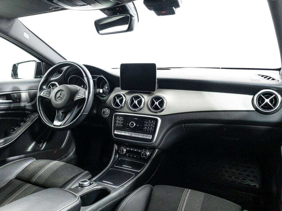 Купить Mercedes-Benz GLA 250, 2018, 100 001 км, фото №9