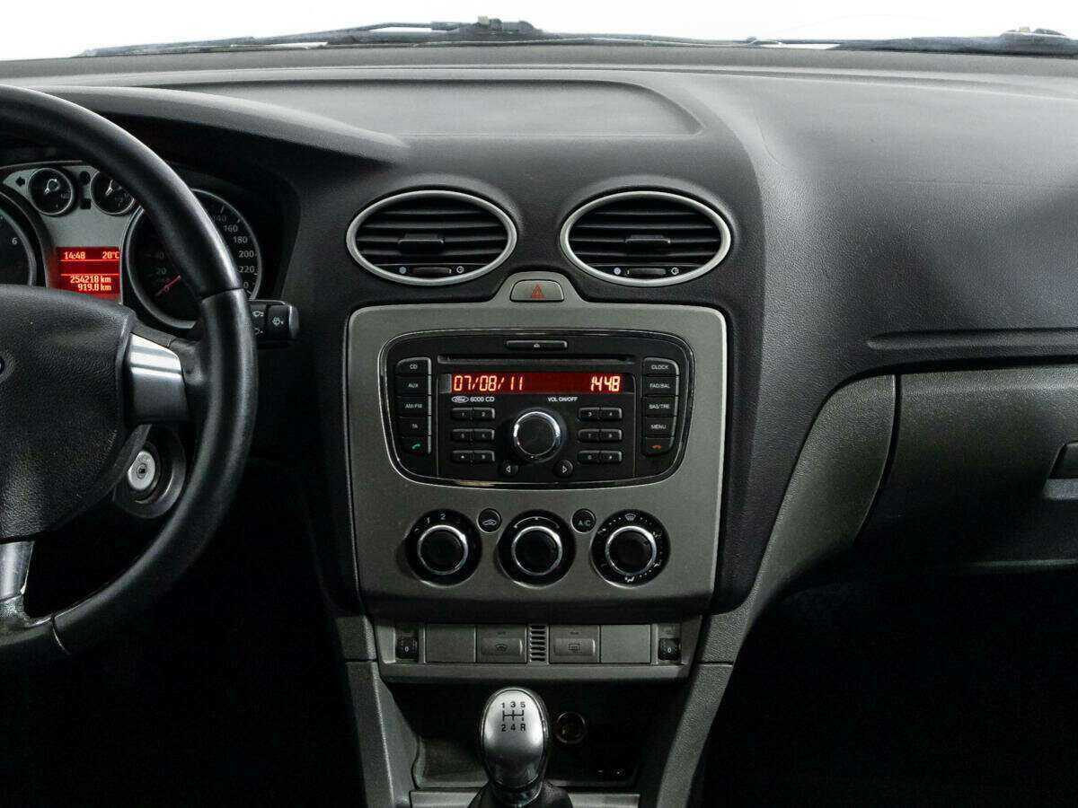 Купить Ford Focus, 2011, 254 216 км, фото №14