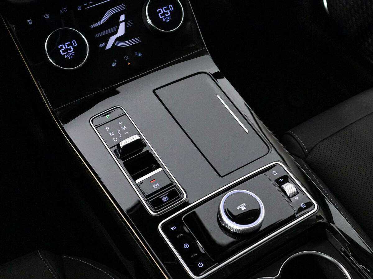 Купить EXEED LX, 2022, 8 225 км, фото №17