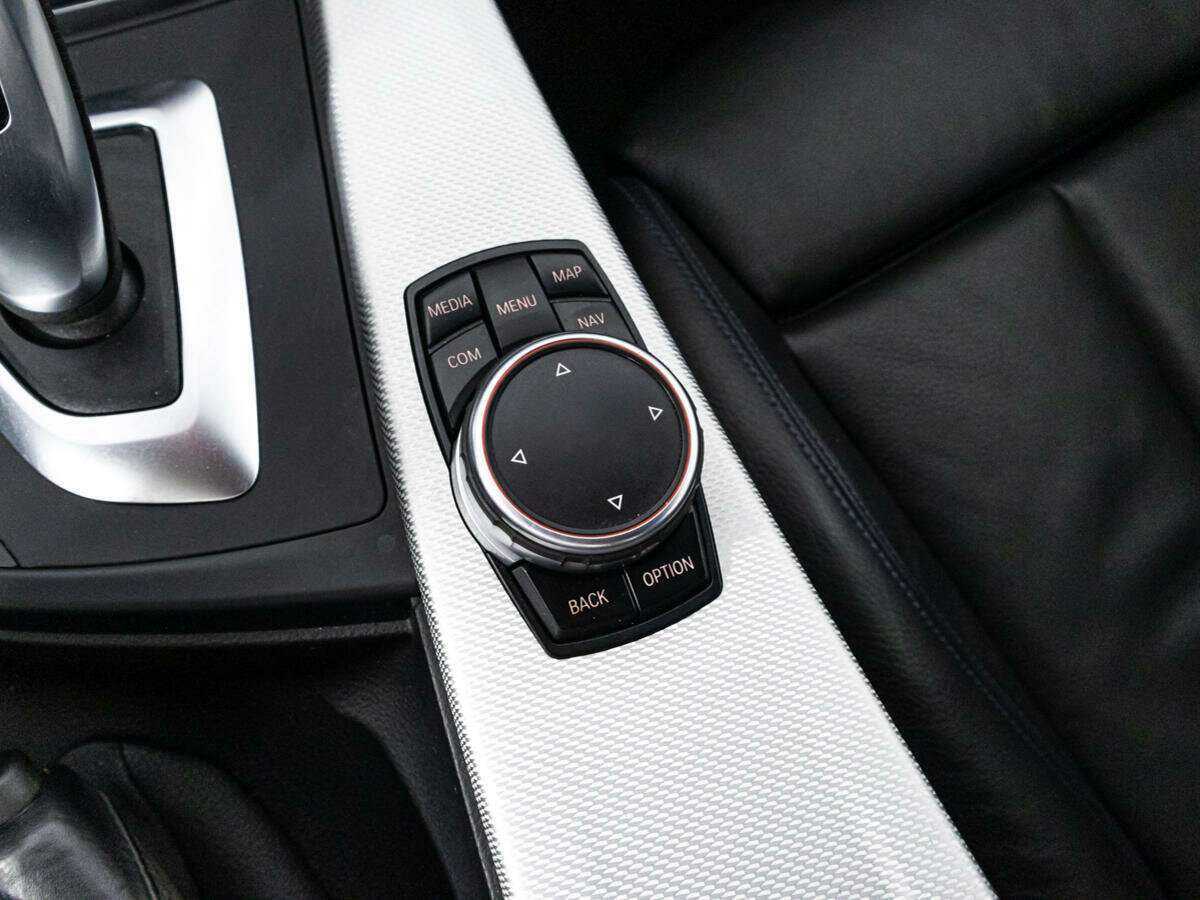 Купить BMW 3 серии 320i xDrive, 2018, 69 691 км, фото №17