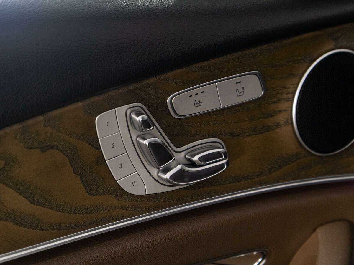 Купить Mercedes-Benz E-Класс 400, 2016, 76 165 км, фото №16