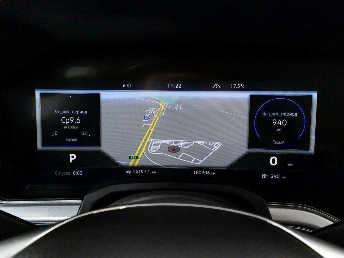 Купить Volkswagen Touareg, 2018, 180 315 км, фото №12