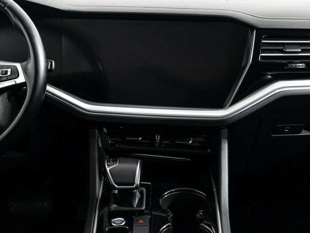 Купить Volkswagen Touareg, 2018, 180 315 км, фото №14