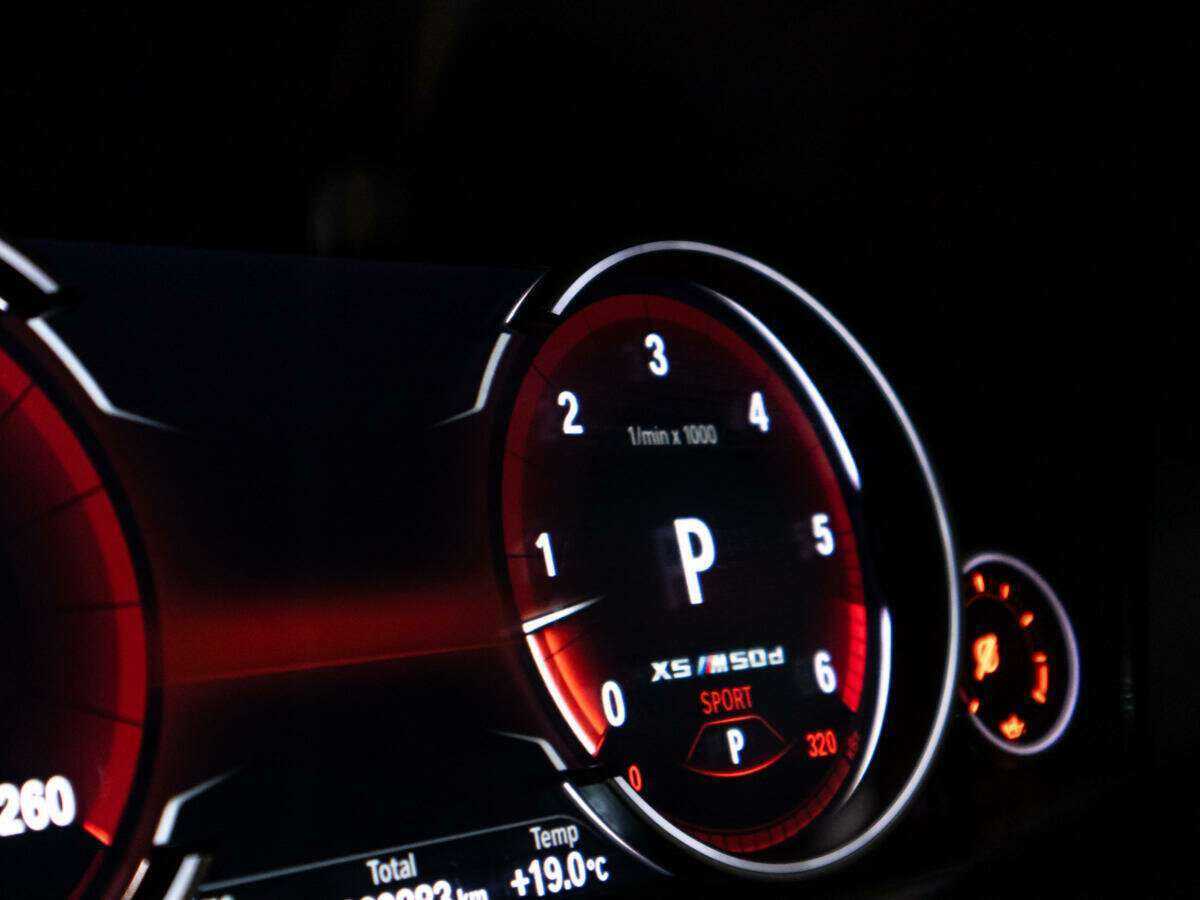 Купить BMW X5 M50d, 2018, 110 000 км, фото №24