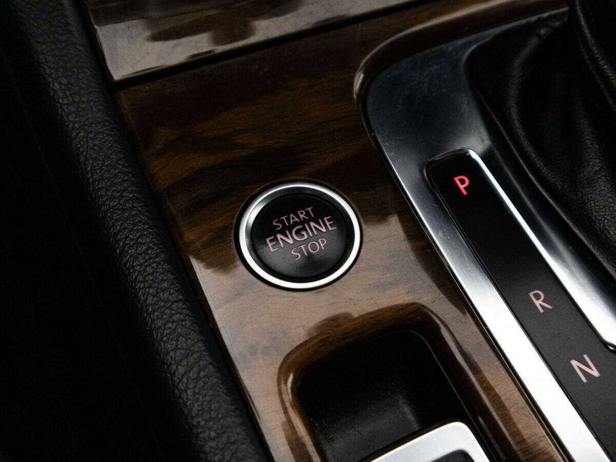 Купить Volkswagen Touareg, 2010, 178 045 км, фото №18