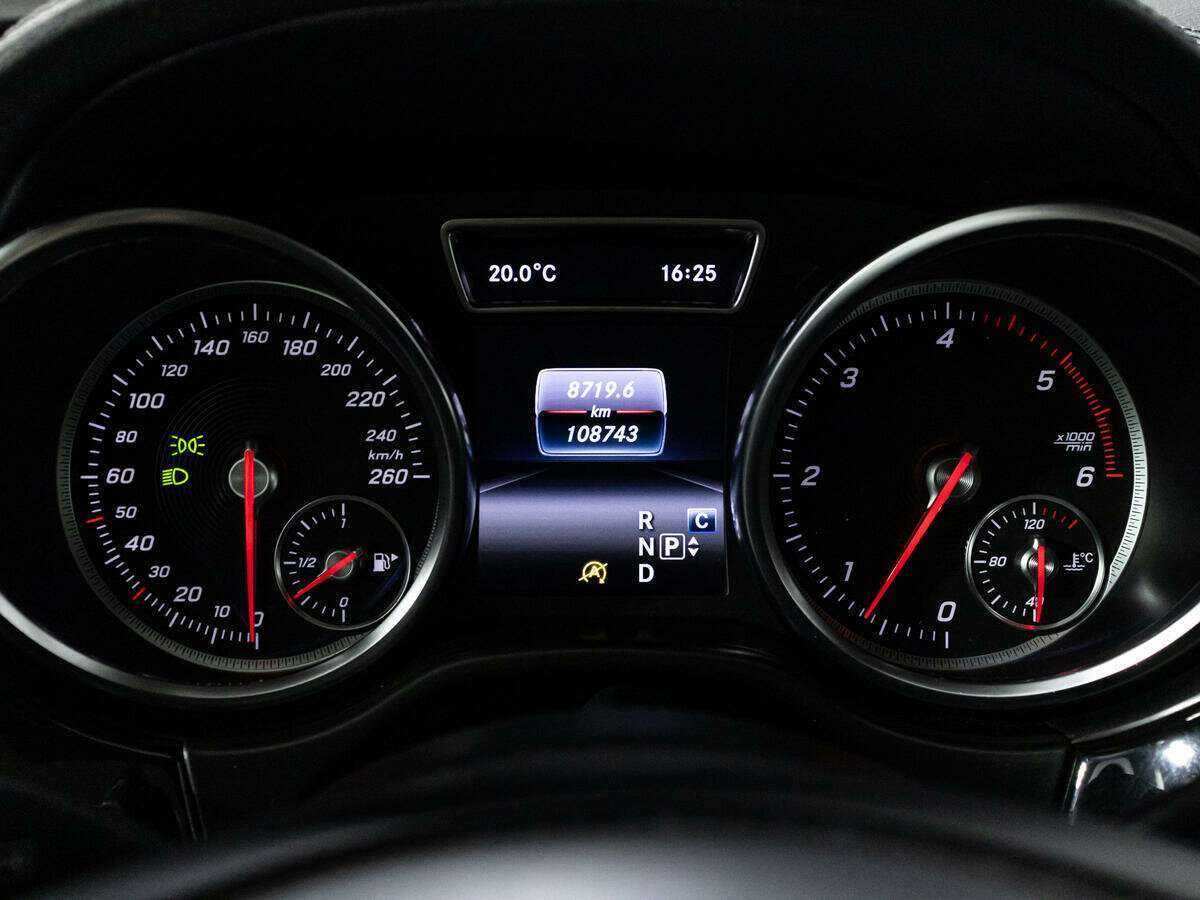 Купить Mercedes-Benz GLS 350 d, 2017, 108 738 км, фото №10