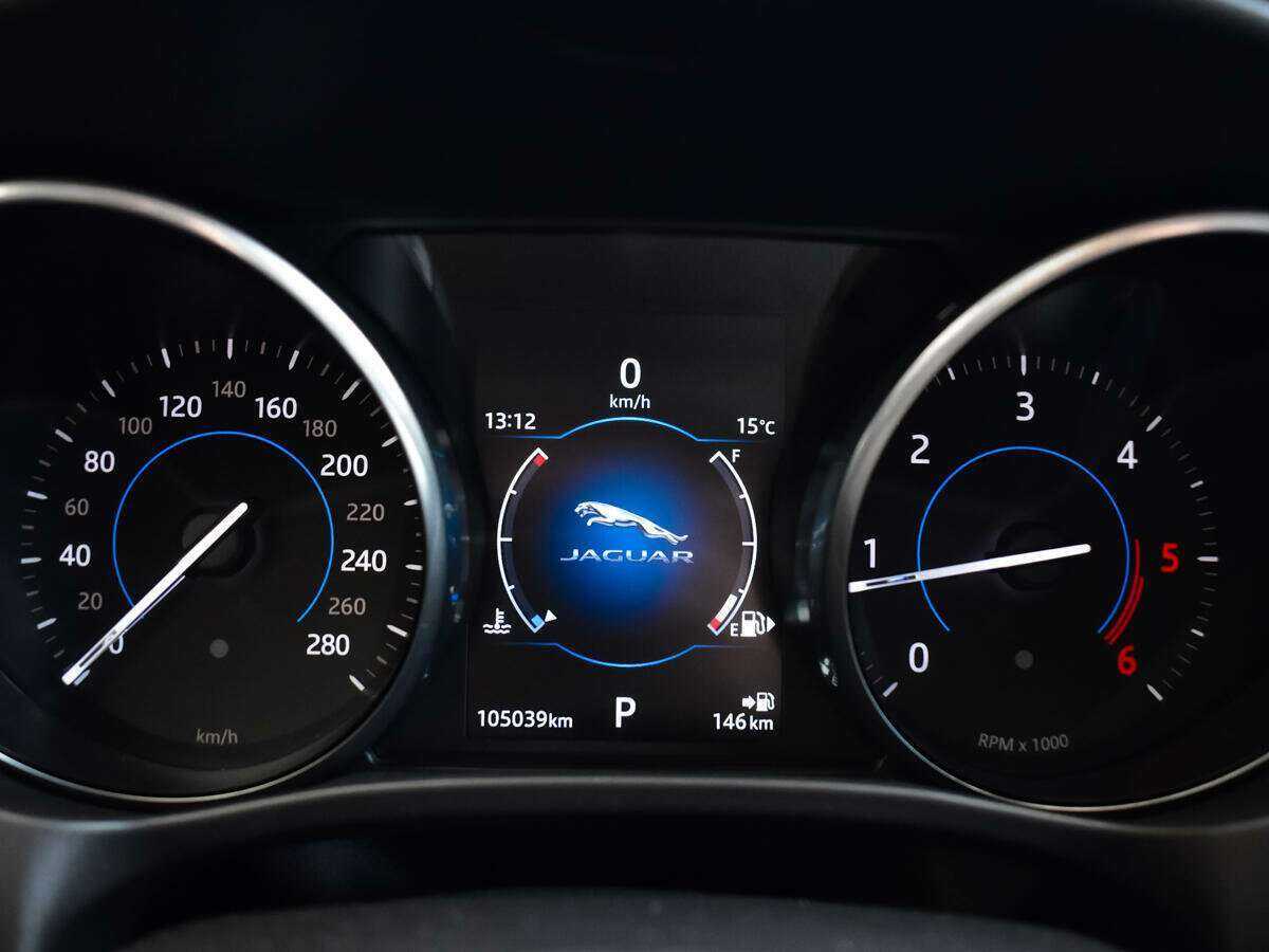 Купить Jaguar F-Pace, 2017, 105 038 км, фото №9