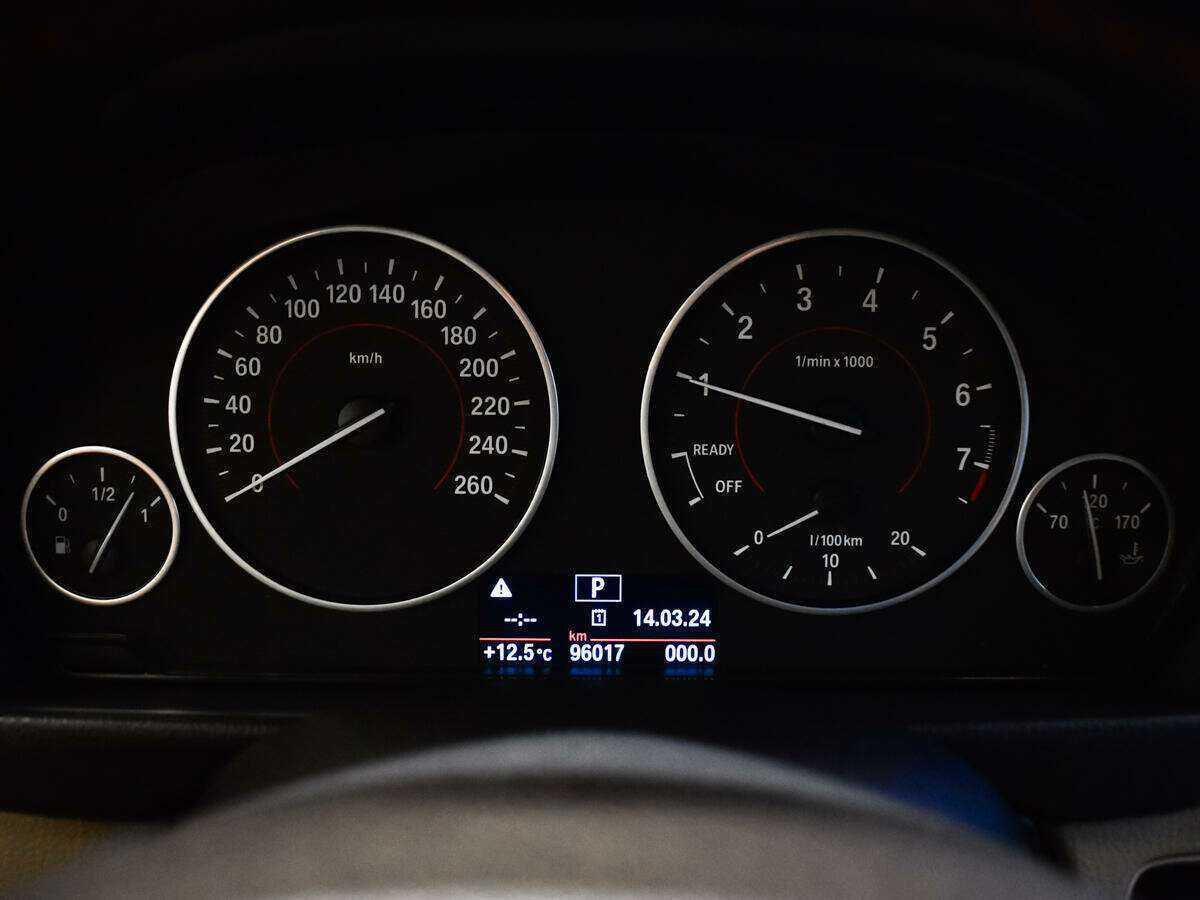 Купить BMW 3 серии Gran Turismo 320i xDrive, 2016, 96 016 км, фото №7