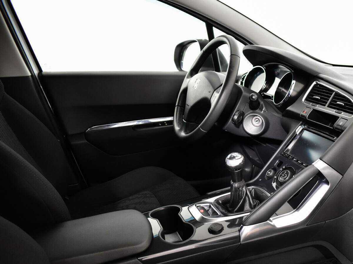 Купить Peugeot 3008, 2012, 189 873 км, фото №9