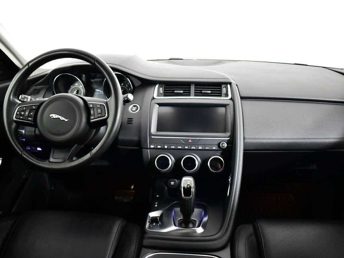 Купить Jaguar E-Pace, 2018, 83 300 км, фото №10