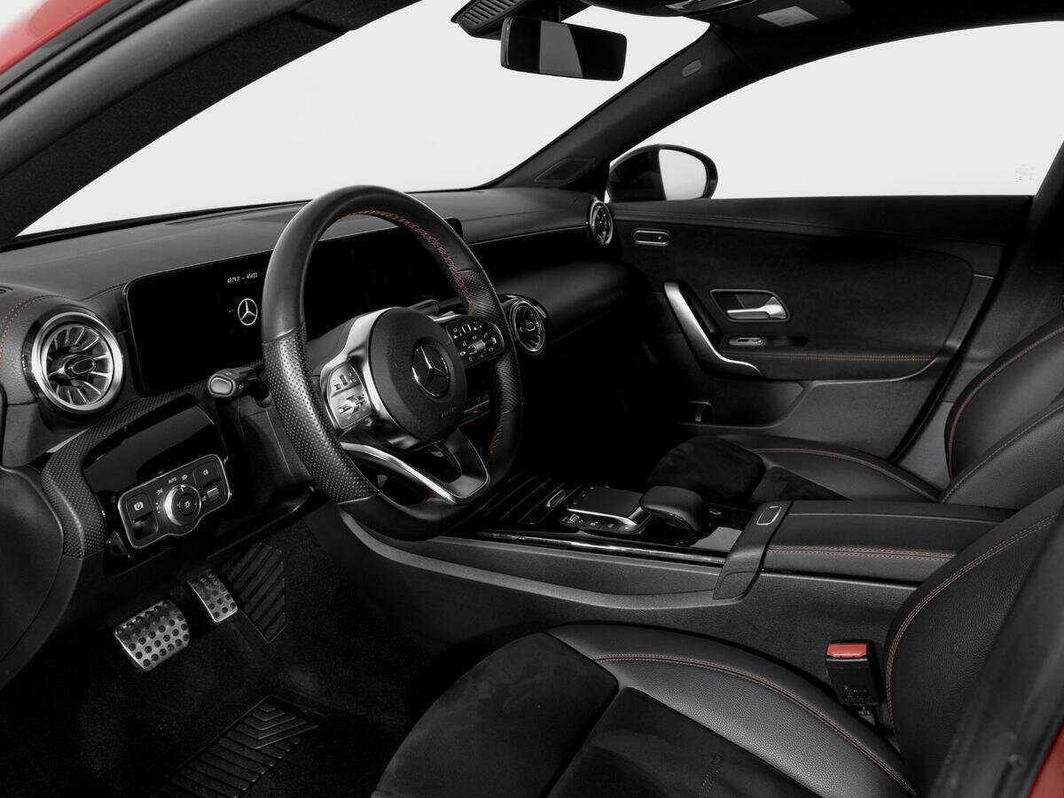 Купить Mercedes-Benz CLA 200, 2020, 45 000 км, фото №16