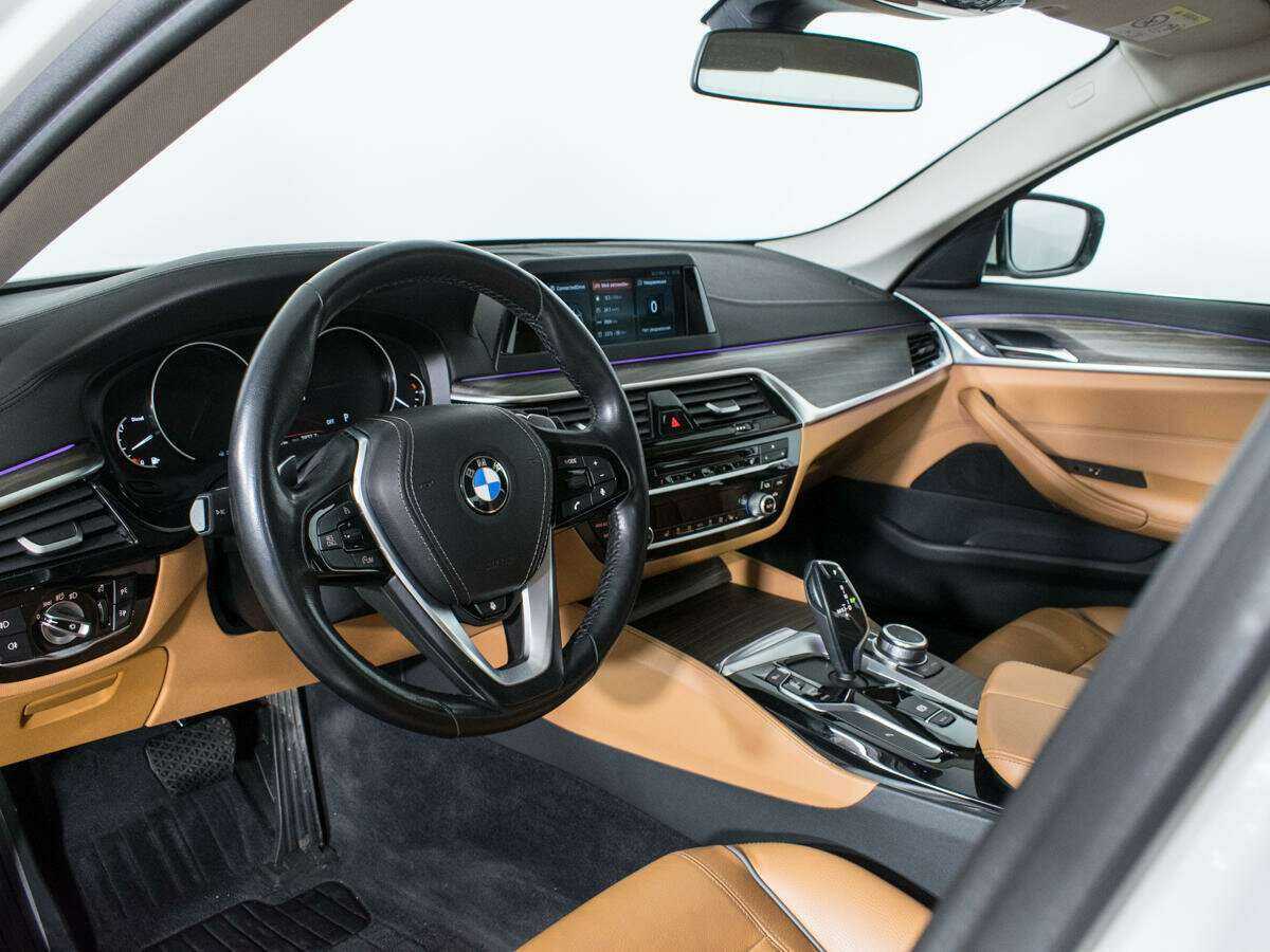Купить BMW 5 серии 520d xDrive, 2018, 82 599 км, фото №13