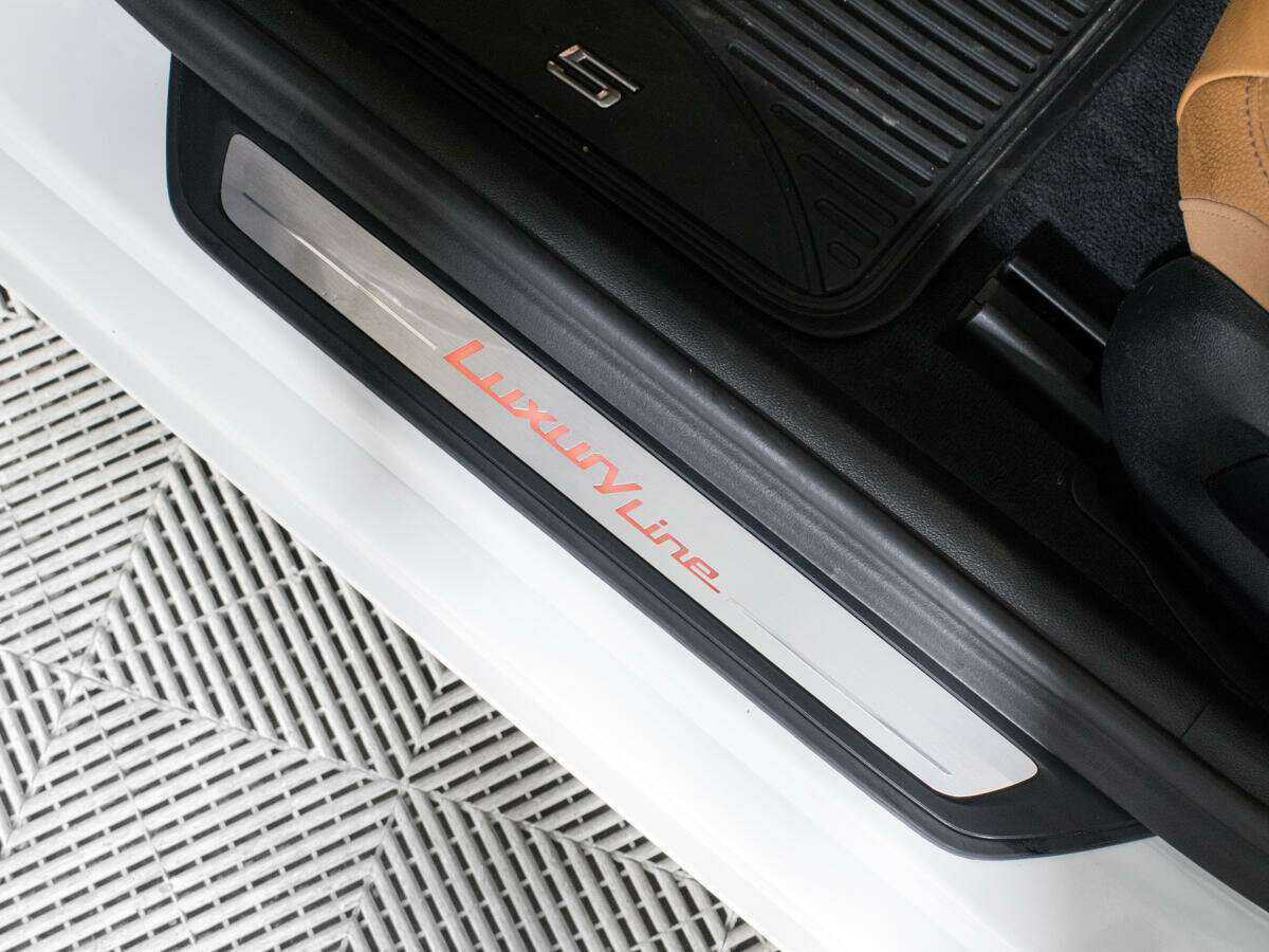 Купить BMW 5 серии 520d xDrive, 2018, 82 599 км, фото №16