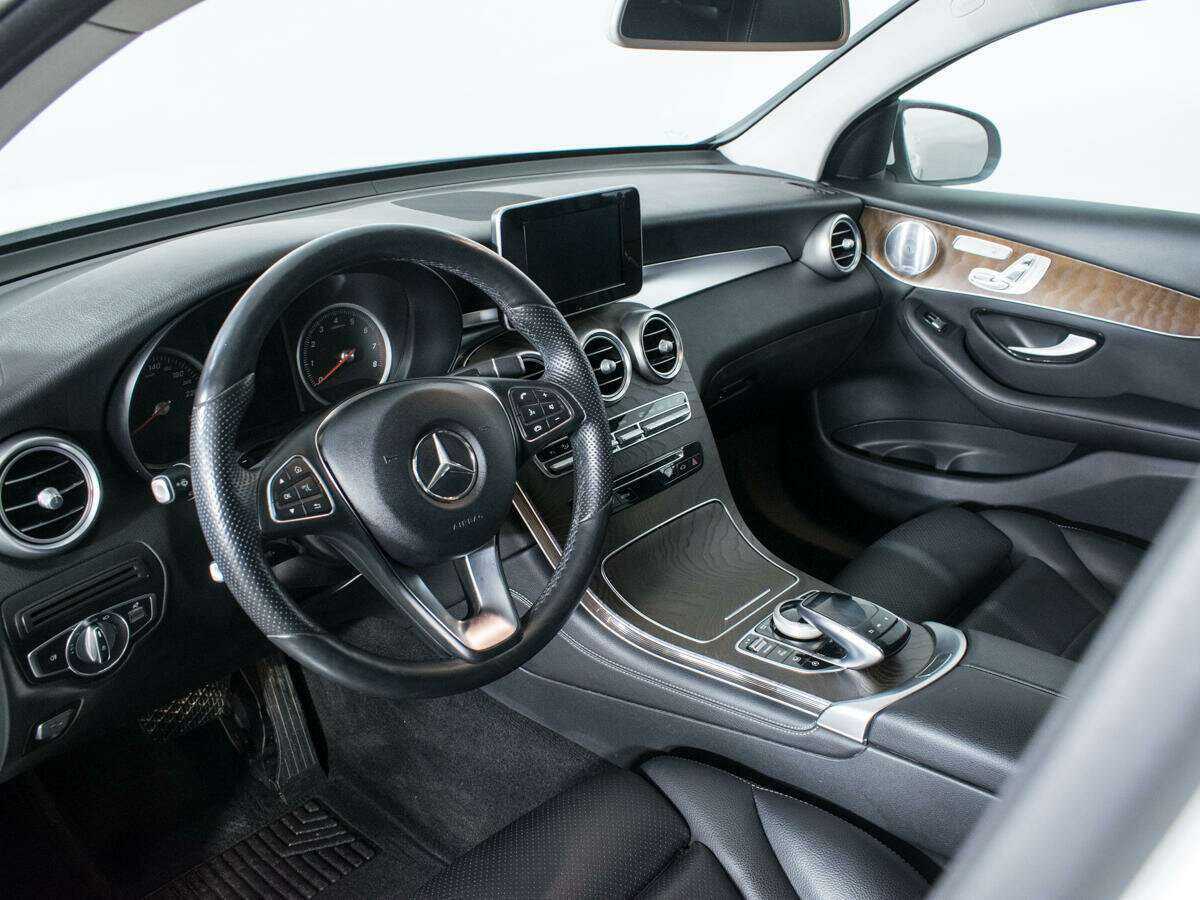 Купить Mercedes-Benz GLC Coupe 300, 2017, 49 001 км, фото №11