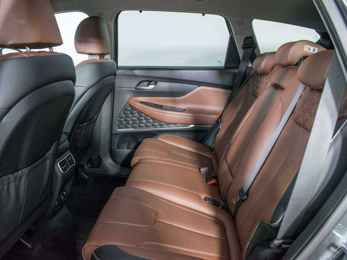 Купить Hyundai Santa Fe, 2021, 15 800 км, фото №9
