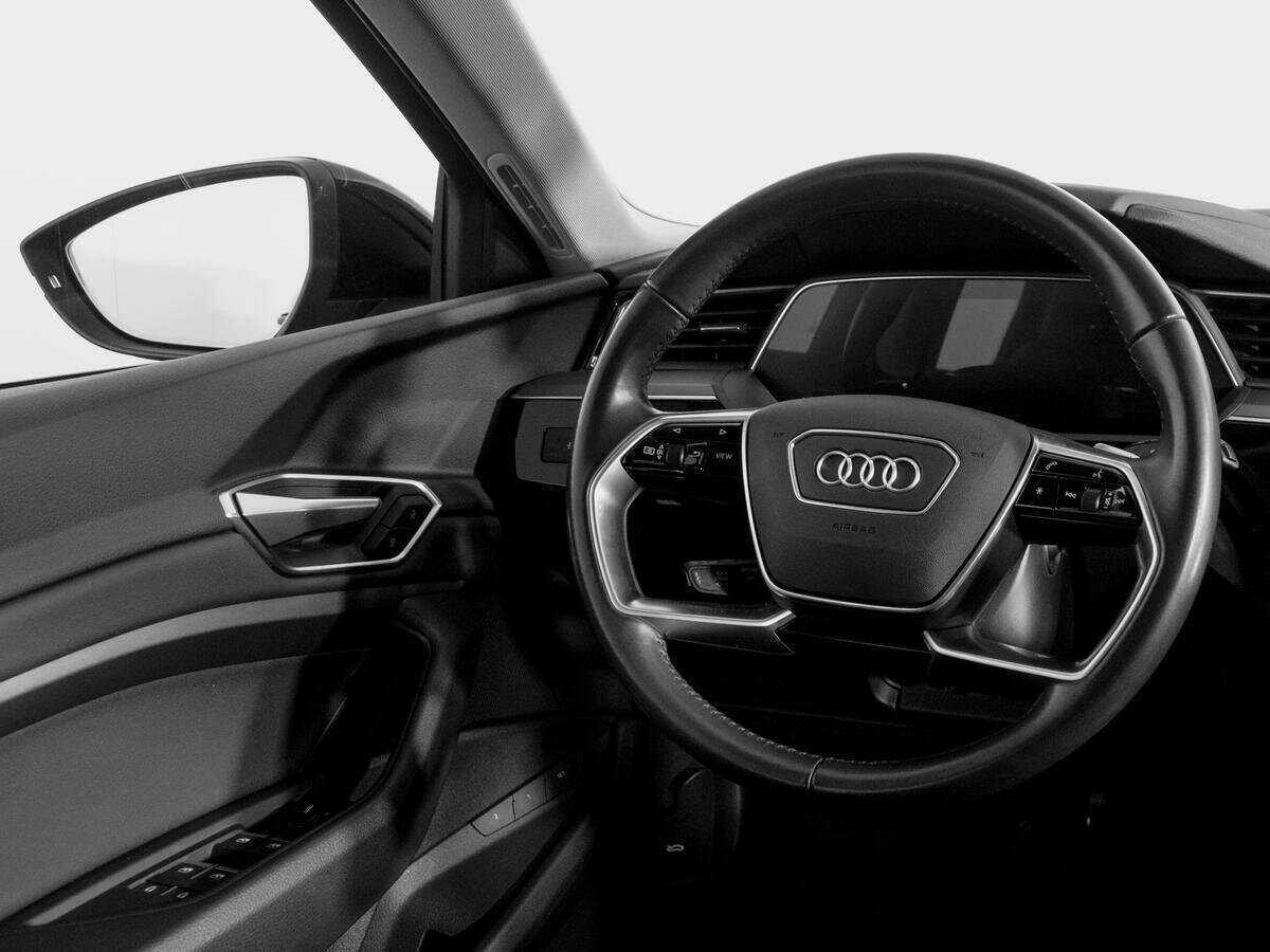 Купить Audi e-tron 50, 2020, 68 000 км, фото №15