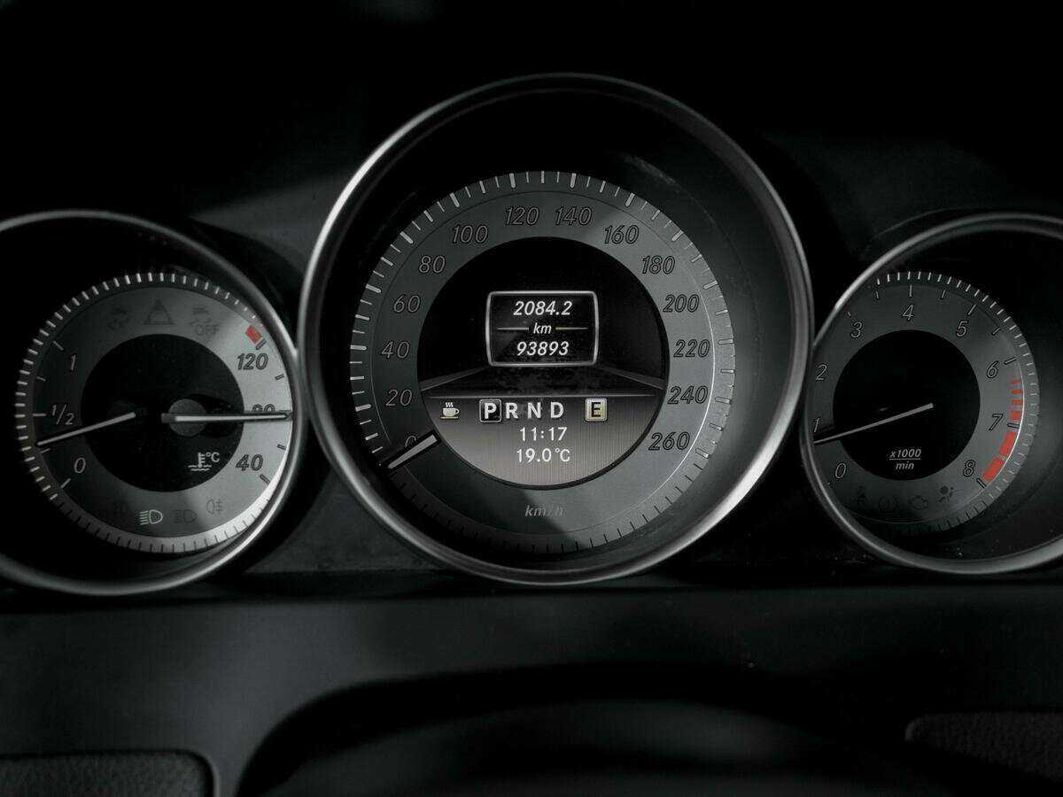 Купить Mercedes-Benz C-Класс 180 BlueEFFICIENCY, 2011, 93 900 км, фото №11