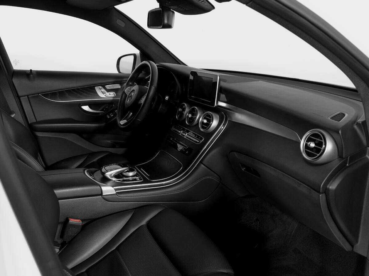 Купить Mercedes-Benz GLC Coupe 250 d, 2018, 49 330 км, фото №9