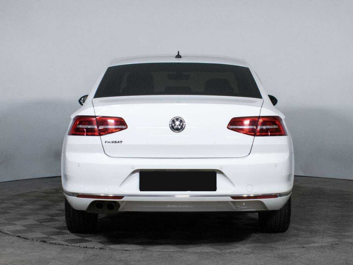 Купить Volkswagen Passat, 2017, 106 700 км, фото №5