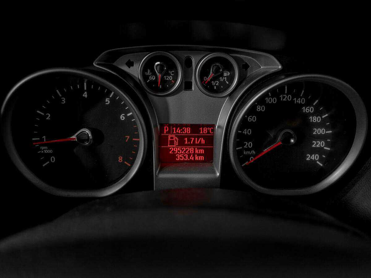 Купить Ford Focus, 2008, 295 252 км, фото №11